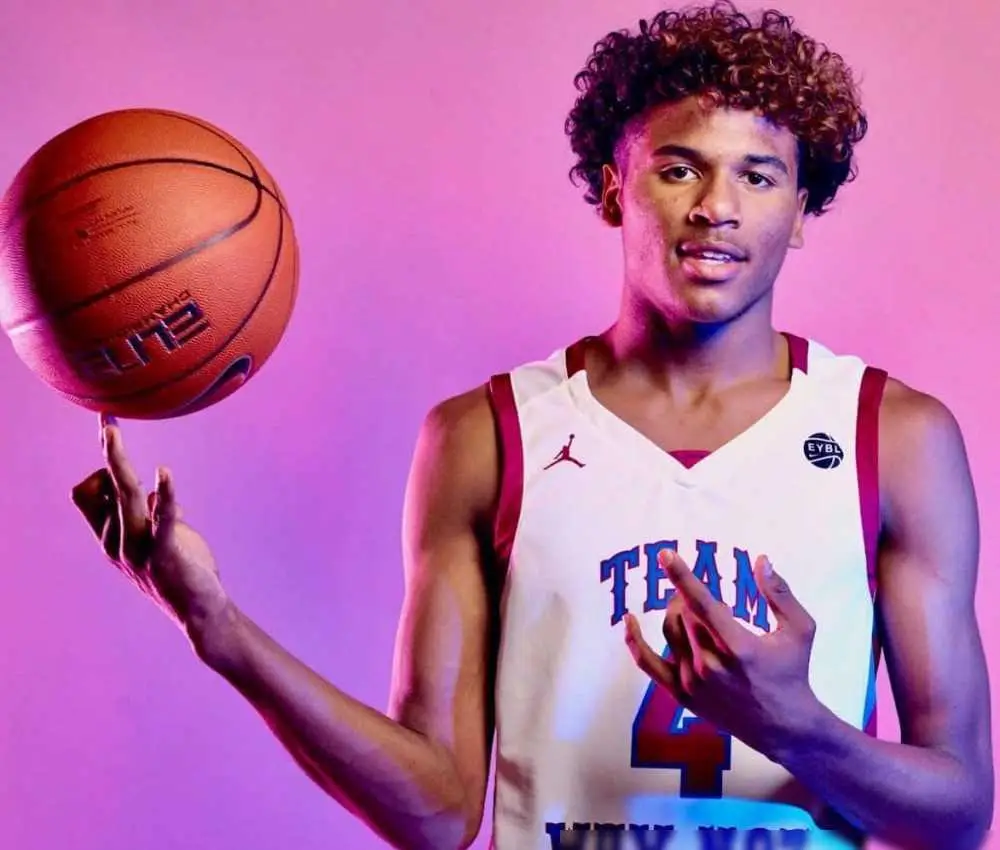网络直播NBA：轻松观赏、零成本体验，赋予篮球爱好者无限乐趣